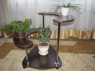 Лот: 384472. Фото: 1. красивая цветочница. Гостиные, стенки, горки