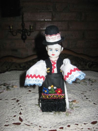 Лот: 17356715. Фото: 1. Винтажная сувенирная кукла в национальном... Куклы и аксессуары