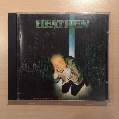 Лот: 10920752. Фото: 1. Heathen (пиратка с буклетом). Аудиозаписи