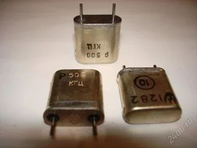 Лот: 2718630. Фото: 1. кварцы Р500КГц, Р5315КГц, П7497КГц... Другое (радиодетали  (электронные компоненты))