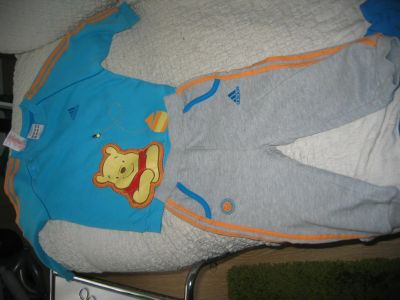 Лот: 4152422. Фото: 1. спортивный костюм adidas + кепка... Спортивная одежда