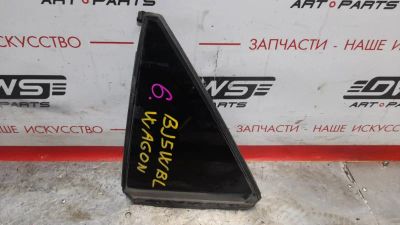 Лот: 17085471. Фото: 1. Стекло боковое Mazda Familia BJ5W... Другое (автозапчасти)