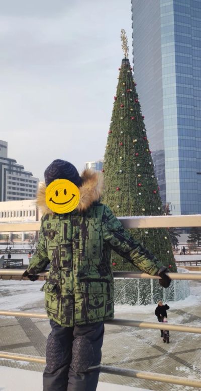 Лот: 23972576. Фото: 1. Пуховик в отличном состоянии. Другое (одежда, обувь, галантерея)