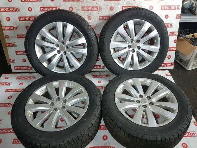 Лот: 20902496. Фото: 1. Шины зимние r17" Subaru Forester... Двигатель и элементы двигателя