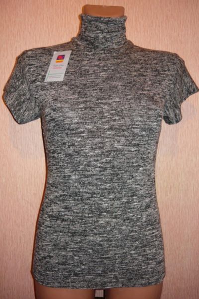 Лот: 7204688. Фото: 1. кофточка трикотаж 42-44 новая... Свитеры, толстовки, худи