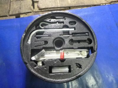 Лот: 14477541. Фото: 1. Домкрат AUDI TT(74808059). Другое (авто, мото, водный транспорт)