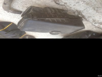 Лот: 13661097. Фото: 1. Короб воздушного фильтра toyota... Двигатель и элементы двигателя