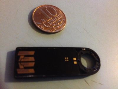 Лот: 4905546. Фото: 1. Мини USB Флешка 2 GB. USB-флеш карты