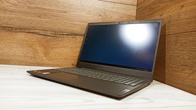Лот: 20108638. Фото: 1. Ноутбук Lenovo Ryzen 3 3250U/4gb... Ноутбуки