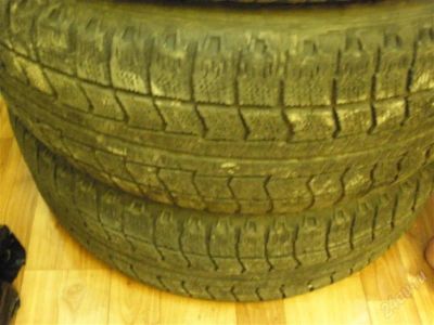 Лот: 982921. Фото: 1. Шины 2 Bridgestone и 2 Continental. Шины
