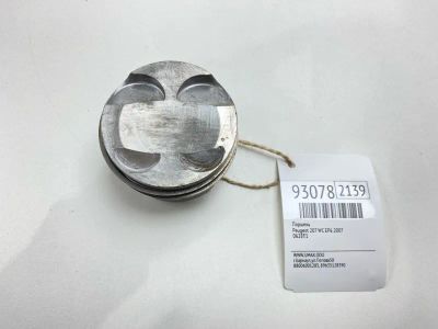 Лот: 24775103. Фото: 1. Поршень Peugeot 207 2007 0628T1... Двигатель и элементы двигателя