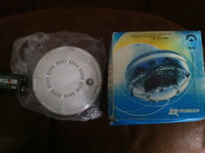 Лот: 13720262. Фото: 1. Извещатель пожарный дымовой ип... Сигнализации, датчики противопожарные, охранные