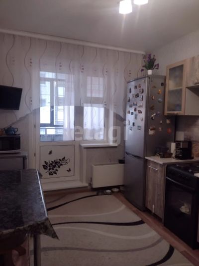 Лот: 21003138. Фото: 1. Продам 2-комн. кв. 60.1 кв.м... Квартиры, студии