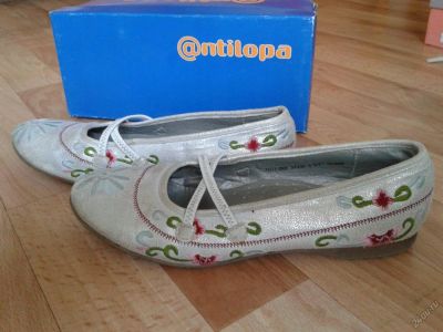 Лот: 5654411. Фото: 1. Туфли Antilopa, размер 37 ,натуральная... Туфли