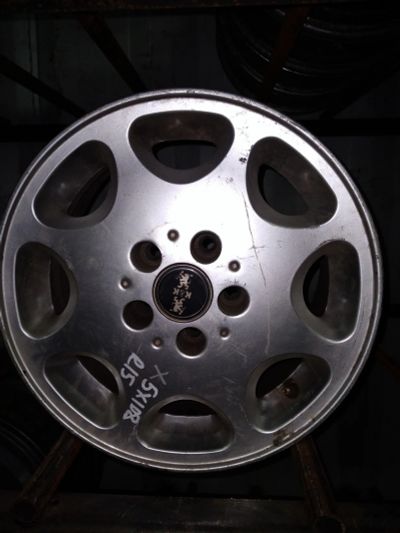 Лот: 19954258. Фото: 1. 1шт.Литье R-15(5*108)ET38;7-JJ. Диски