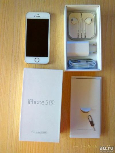 Лот: 8380426. Фото: 1. iPhone 5s 16gb Gold. Смартфоны