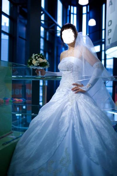 Лот: 5018388. Фото: 1. Свадебное платье. Свадебные платья