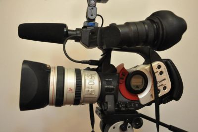 Лот: 4679885. Фото: 1. Видеокамера Canon XL-1. Видеокамеры