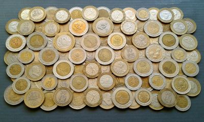 Лот: 14558087. Фото: 1. 100 иностранных монет Биметалла... Наборы монет
