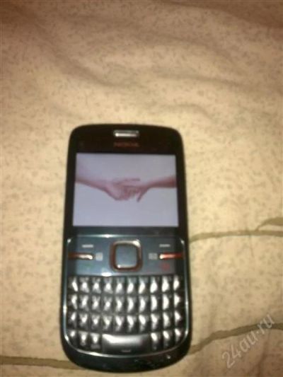 Лот: 1366946. Фото: 1. Продам Nokia c3-00 в хорошем состояние. Кнопочные мобильные телефоны