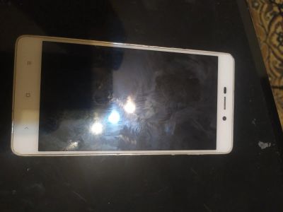 Лот: 17213977. Фото: 1. Redmi 4x. Смартфоны