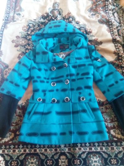 Лот: 12446289. Фото: 1. пальто бирюзовое. Верхняя одежда