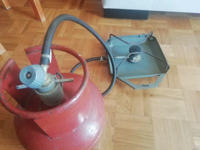 Лот: 13844030. Фото: 1. Газовая плитка в сборе с баллоном... Мангалы, грили, коптильни