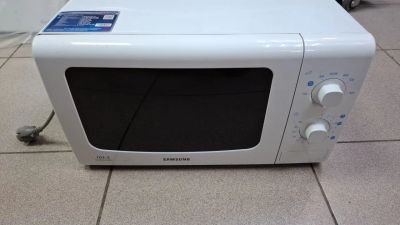 Лот: 25765960. Фото: 1. Микроволновая печь Samsung me713... Микроволновки, мини-печи