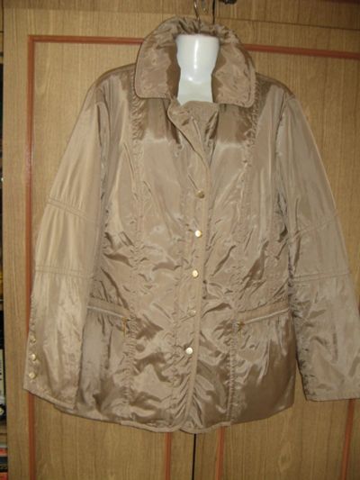 Лот: 19175285. Фото: 1. фирменная куртка ПОГ 50. Верхняя одежда