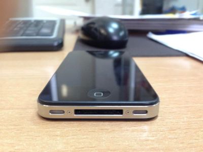 Лот: 3310083. Фото: 1. Продам iphone 4 - 16gb! комплект... Смартфоны