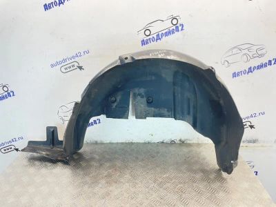 Лот: 25198149. Фото: 1. подкрылок Renault Fluence L30R. Двигатель и элементы двигателя