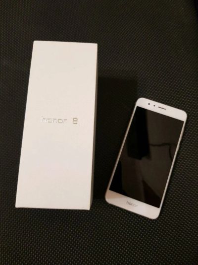 Лот: 14523423. Фото: 1. Продам Huawei HONOR 8. Смартфоны