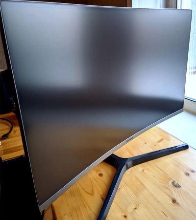 Лот: 21382245. Фото: 1. Игровой изогнутый монитор Samsung... ЖК-мониторы