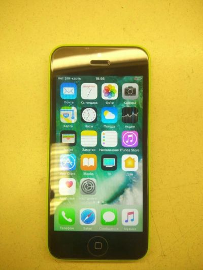 Лот: 9193178. Фото: 1. iPhone 5c 16Gb Green. Смартфоны