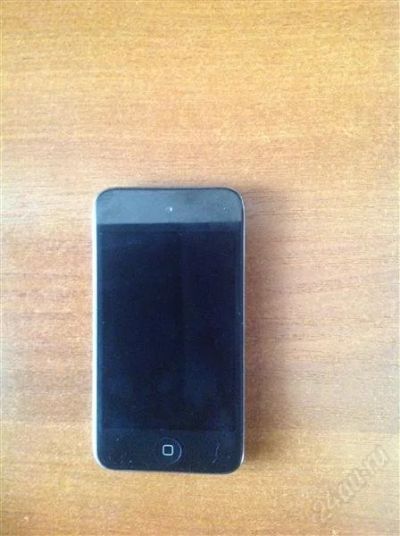 Лот: 2778453. Фото: 1. IPod touch 4, 32Gb. Плееры