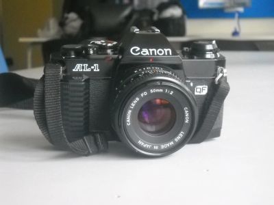 Лот: 11314910. Фото: 1. отличный фотоаппарат Canon AL--1. Плёночные зеркальные