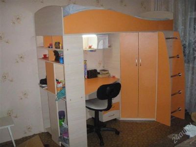 Лот: 2271033. Фото: 1. детская кровать,компьютерный стол... Детские кровати и кроватки