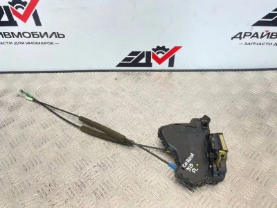 Лот: 25718145. Фото: 1. замок двери toyota corolla ZZE120. Двигатель и элементы двигателя