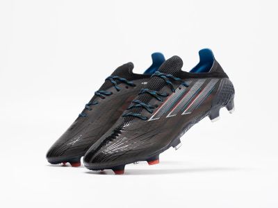 Лот: 24975354. Фото: 1. Футбольная обувь Adidas X Speedflow... Кеды, кроссовки, слипоны