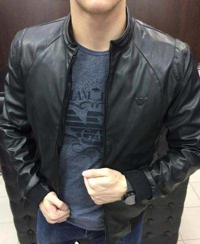 Лот: 7996288. Фото: 1. Куртка Armani ... Верхняя одежда