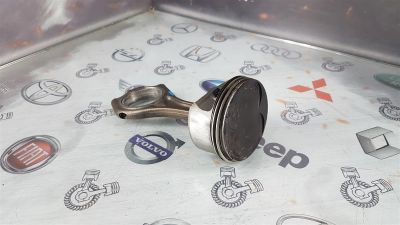 Лот: 23590299. Фото: 1. Шатун BMW X5 N62B48 11247544525... Двигатель и элементы двигателя