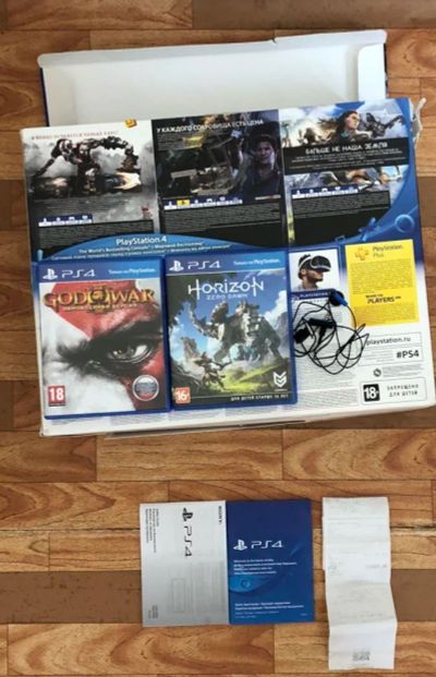 Лот: 11537324. Фото: 1. Sony ps4 slim 500 гб + 2 диска... Игровые приставки, консоли