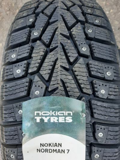 Лот: 16912321. Фото: 1. Новые R17 205/50 Nokian - Nordman... Шины