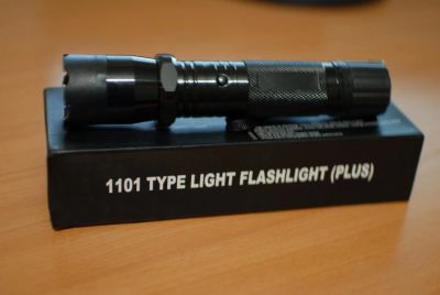 Лот: 10743632. Фото: 1. Электрошокер 1101 police flashlight. Электрошокеры