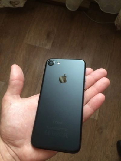 Лот: 16453604. Фото: 1. Продам iPhone 7, 32G, Black. Смартфоны