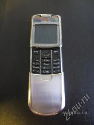 Лот: 974601. Фото: 1. Стильный Nokia 8800 - оригинальная... Кнопочные мобильные телефоны