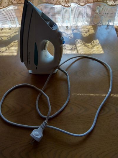 Лот: 17787180. Фото: 1. Утюг Tefal. Утюги, парогенераторы, отпариватели