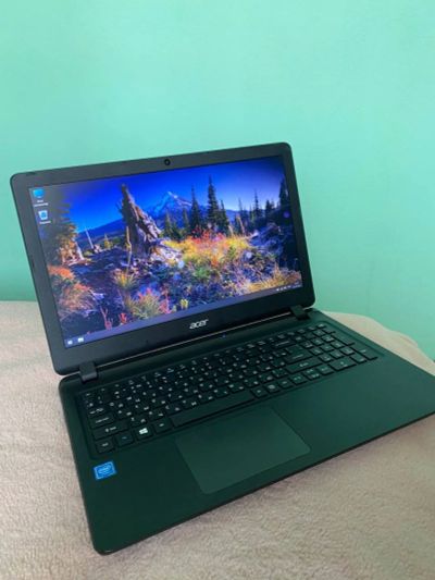 Лот: 18981960. Фото: 1. Ноутбук Acer Aspire ES1-533-C8AF... Ноутбуки
