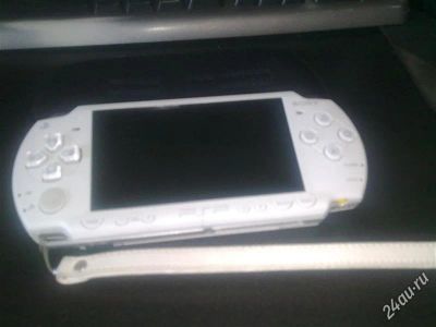 Лот: 1404782. Фото: 1. psp Slim + 16гиг флешка. Игровые приставки, консоли