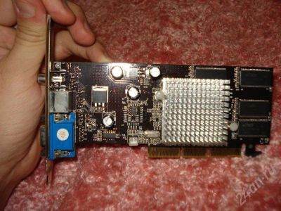 Лот: 207033. Фото: 1. видеокарта gforce nvidia 128 mb. Видеокарты
